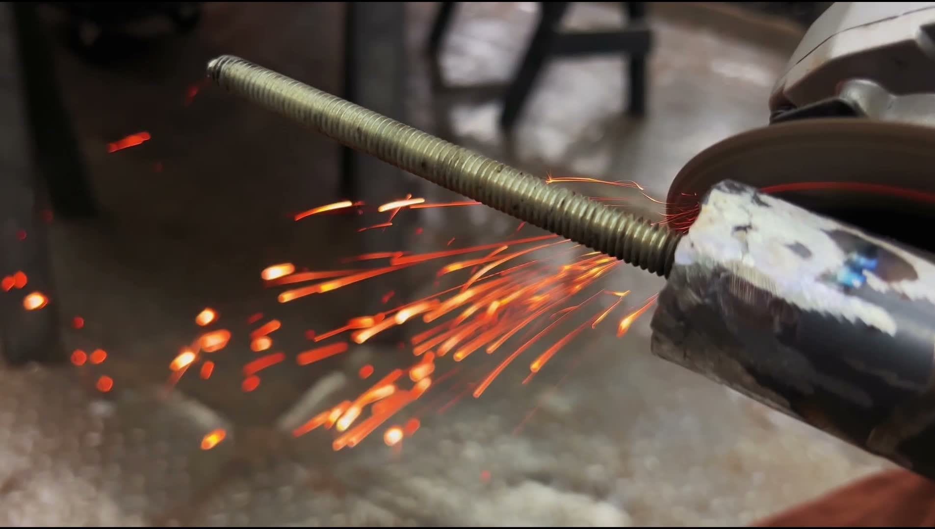 Operaciones industriales y metalmecánica en campo